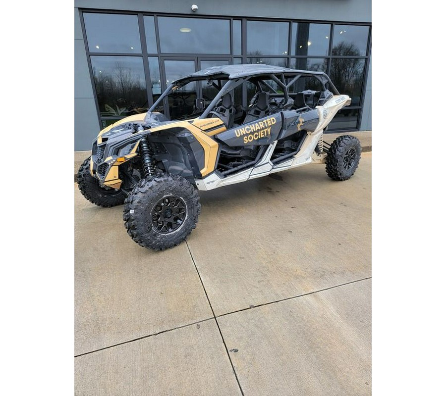 2021 Can-Am® Maverick X3 MAX RS Turbo R Desert Tan & Carbon Black