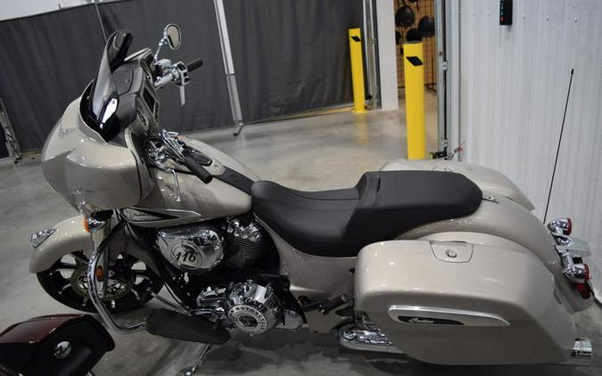 2022 Indian Motorcycle® Chieftain® Limited Silver Quartz Metallic