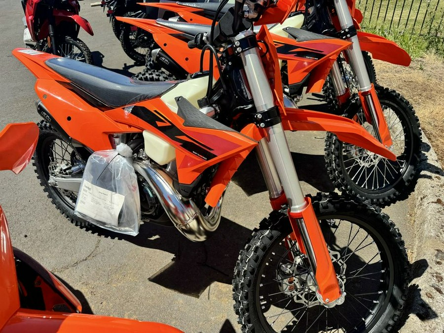 2025 KTM 300 XC