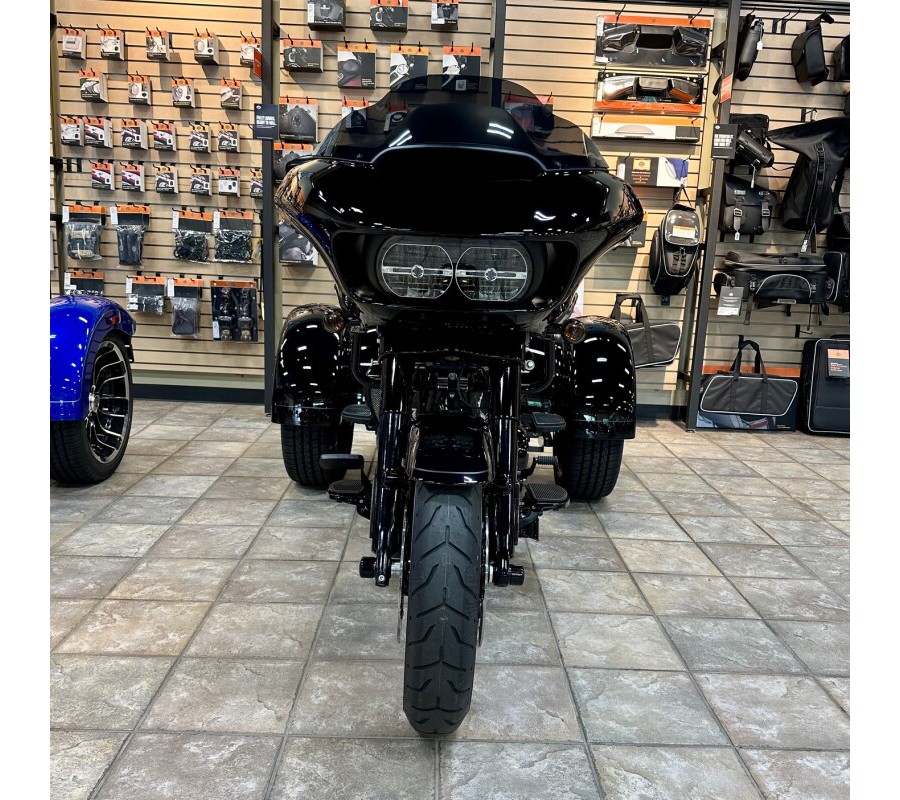 2025 FLTRT Road Glide 3