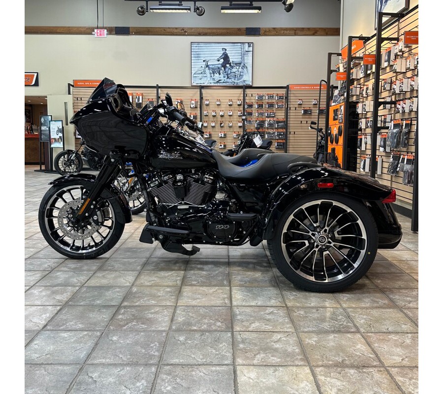 2025 FLTRT Road Glide 3