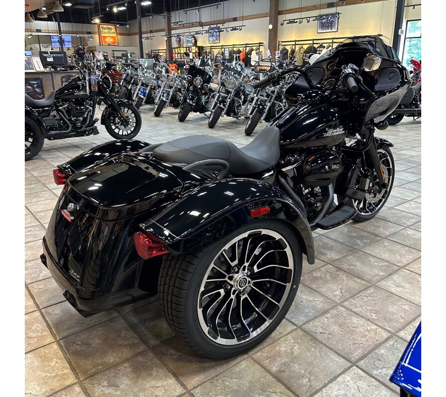 2025 FLTRT Road Glide 3