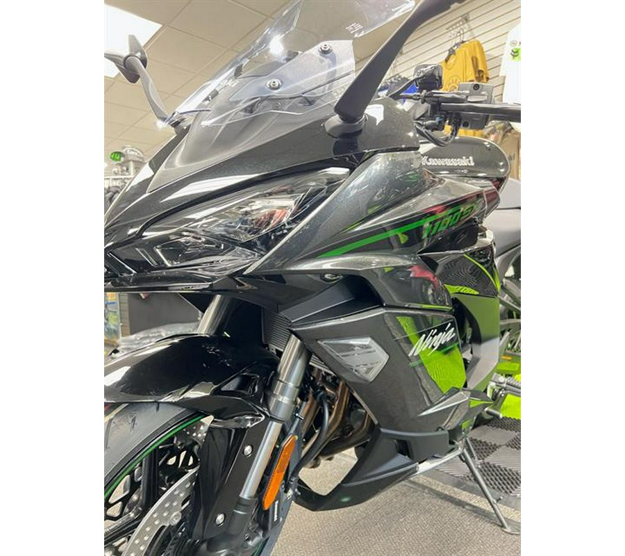 2025 Kawasaki Ninja 1100SX ABS