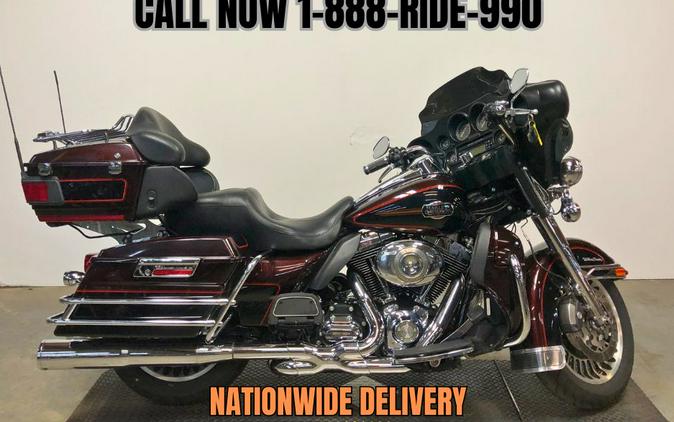 2011 Harley-Davidson® Electra Glide Ultra Classic - FP8022