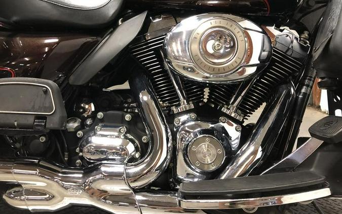 2011 Harley-Davidson® Electra Glide Ultra Classic - FP8022