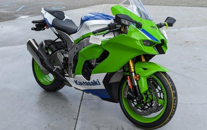 2024 Kawasaki Ninja® ZX™-10R 40th Anniversary Edition ABS