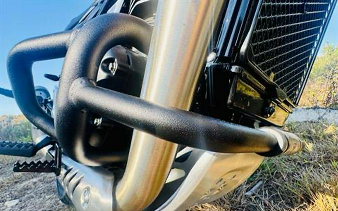 2026 Triumph Scrambler 400 XC