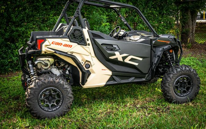 2023 Can-Am Maverick Sport X xc 1000R