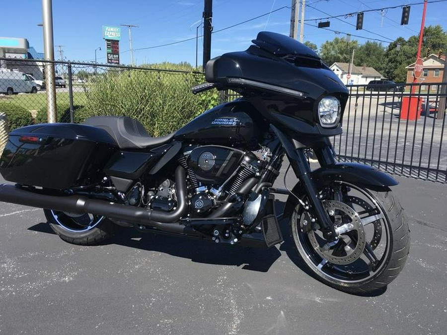 2024 Harley-Davidson® FLHX - Street Glide®