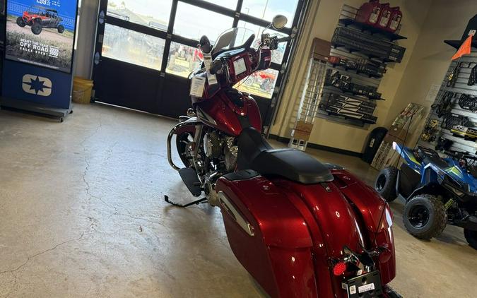 2025 Indian Motorcycle® Chieftain® Limited with Powerband Audio Package Sunset Red Metallic