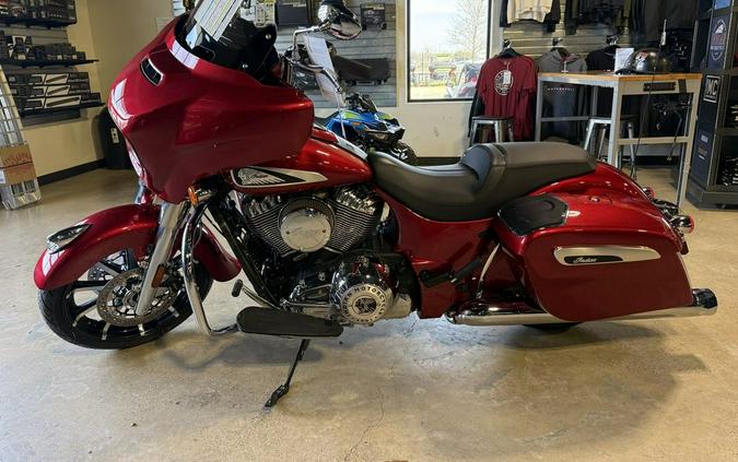 2025 Indian Motorcycle® Chieftain® Limited with Powerband Audio Package Sunset Red Metallic