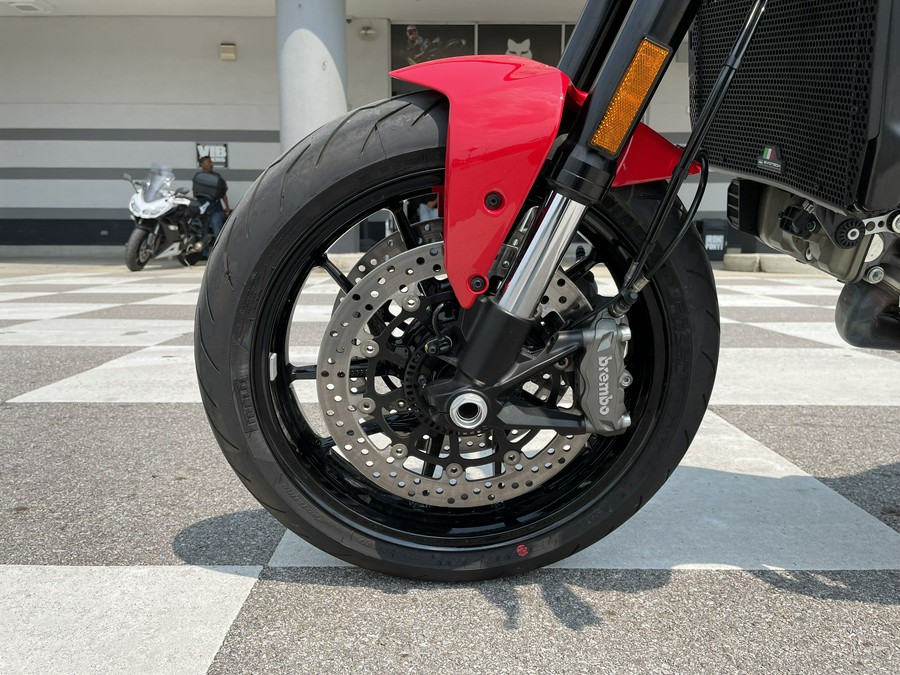 2024 Ducati Monster Plus