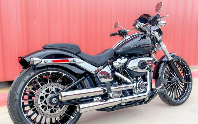 2025 Harley-Davidson® Breakout™ FXBR Vivid Black