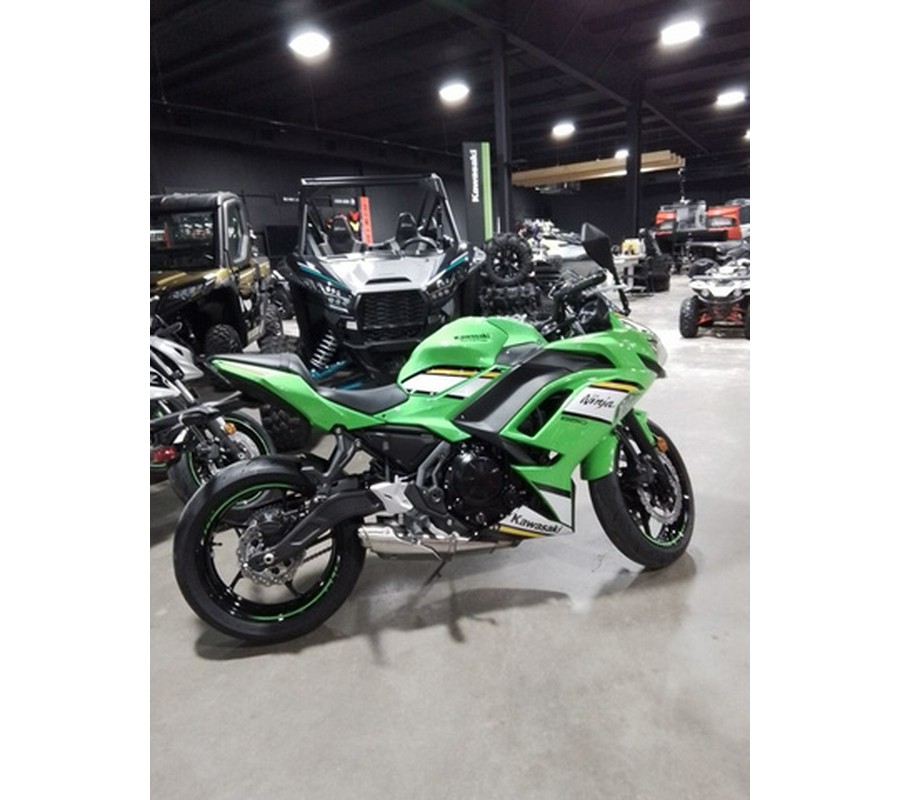 2025 Kawasaki EX650PSFAN