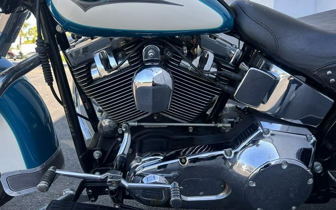 2001 Harley-Davidson FLSTC - Heritage Softail Classic