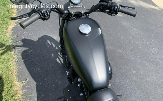 2016 Harley-Davidson® XL883N - Sportster® Iron 883™