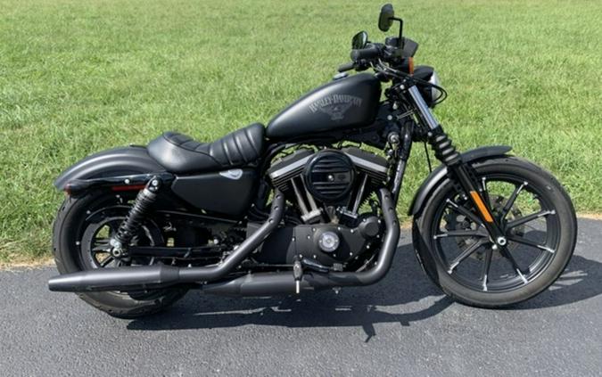 2016 Harley-Davidson® XL883N - Sportster® Iron 883™