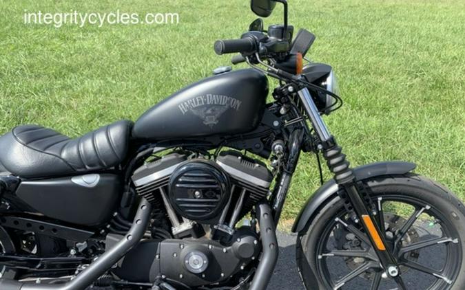 2016 Harley-Davidson® XL883N - Sportster® Iron 883™