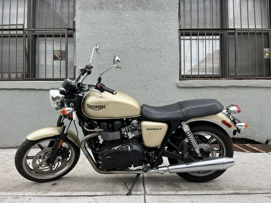 2012 Triumph Bonneville Standard