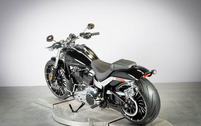 2026 Harley-Davidson Breakout