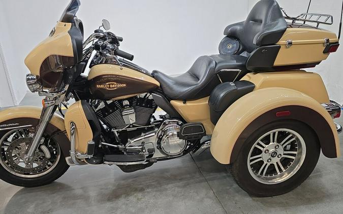 FLHTCUTG 2014 Tri Glide® Ultra