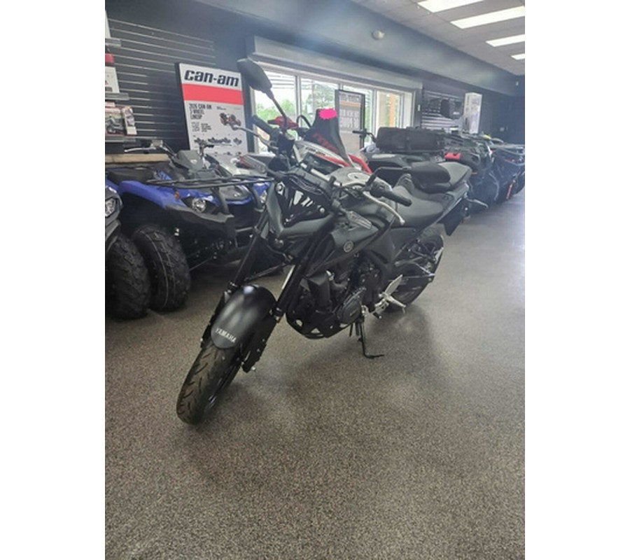 2025 Yamaha MT 03