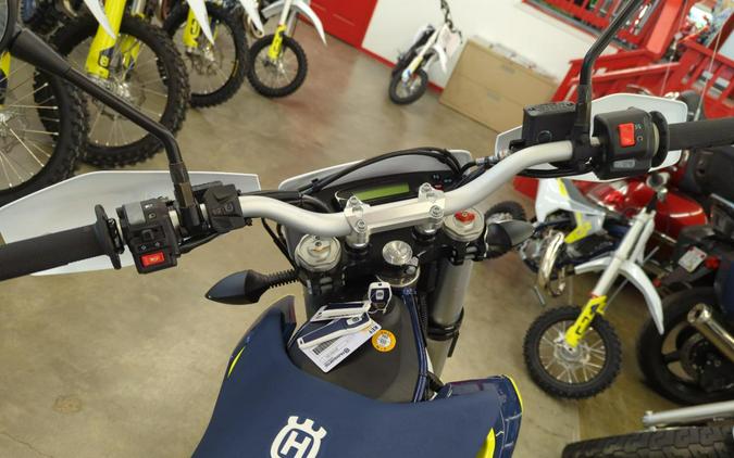 2023 Husqvarna Enduro 701