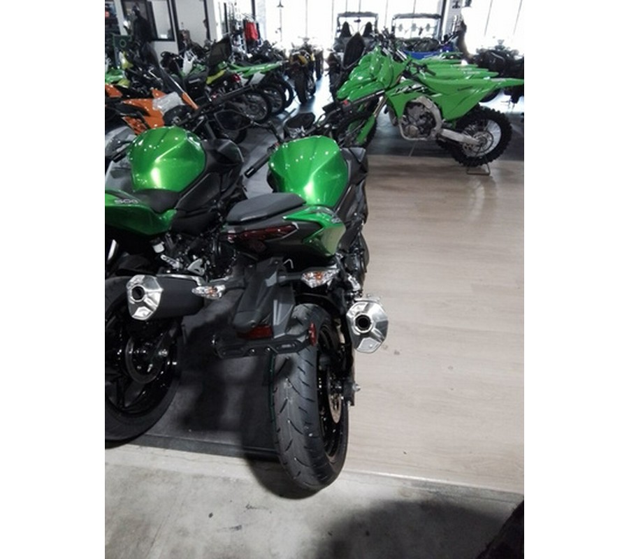 2024 Kawasaki ER500ERFNL