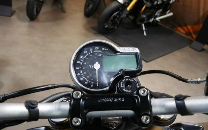 2025 Triumph Speed 400 Phantom Black / Storm Grey