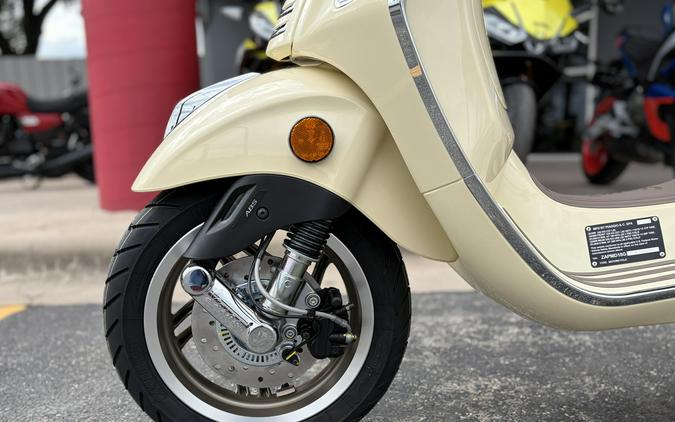 2027 Vespa Primavera 150