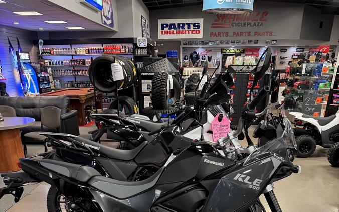 2026 KAWASAKI KLE 500 ABS
