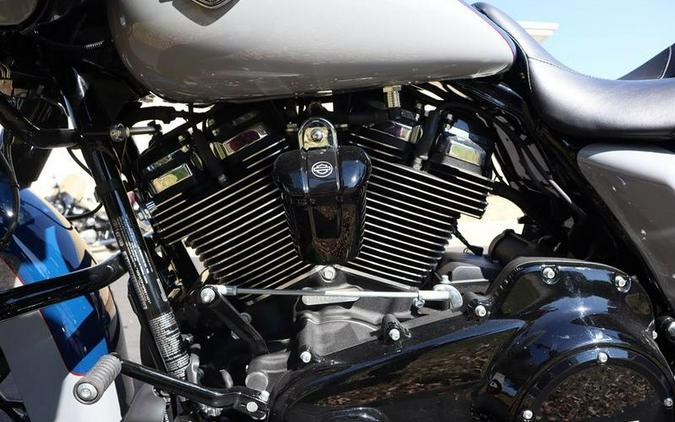 2023 Harley-Davidson® Road Glide S