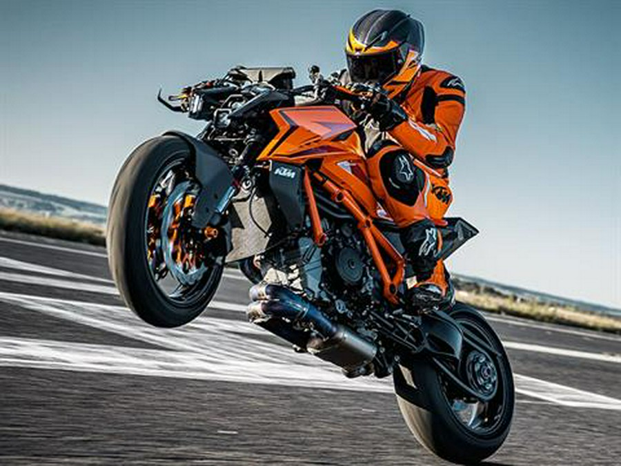 2024 KTM 1390 Super Duke R EVO