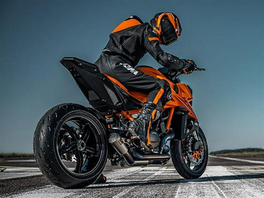 2024 KTM 1390 Super Duke R EVO