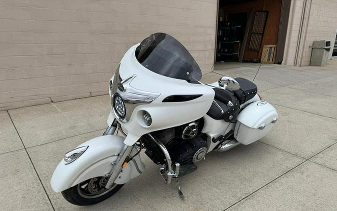 2017 Indian Motorcycle® Chieftain® White Smoke