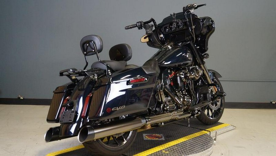 2022 Harley-Davidson® FLHXSE - CVO™ Street Glide®