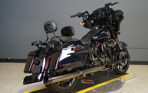 2022 Harley-Davidson® FLHXSE - CVO™ Street Glide®