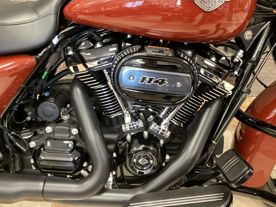 2024 Harley-Davidson® Road King® Special Red Rock