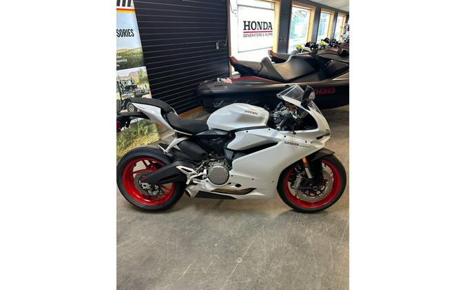 2019 Ducati 959 Panigale - Arctic White Silk