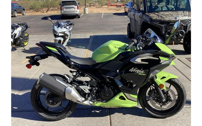 2026 Kawasaki Ninja® 500 ABS