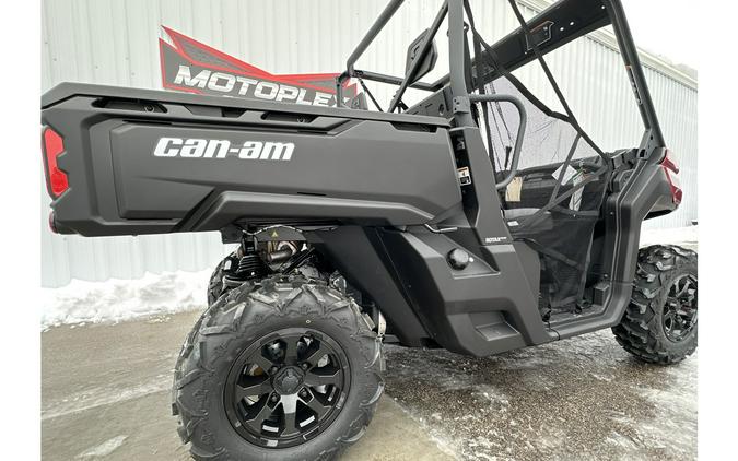 2024 Can-Am DEFENDER DPS HD9