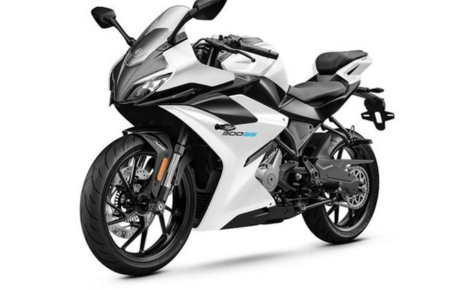 2025 CFMOTO SS 300