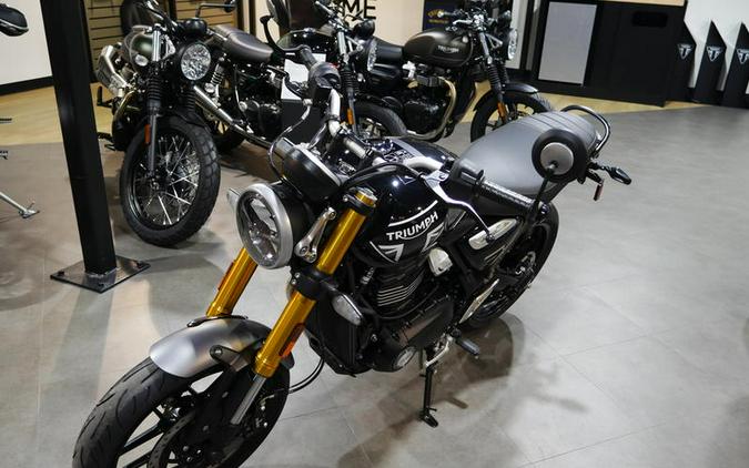 2025 Triumph Speed 400 Phantom Black / Storm Grey