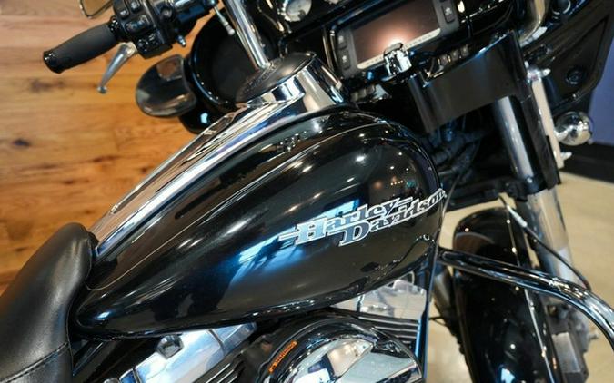 2015 Harley-Davidson Street Glide FLHXS - Special