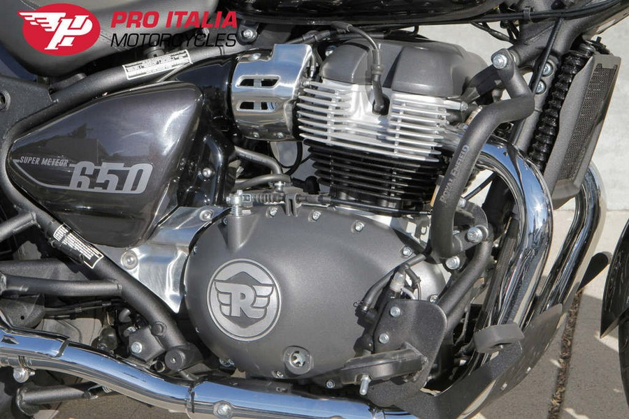 2024 Royal Enfield Super Meteor 650 Astral Black