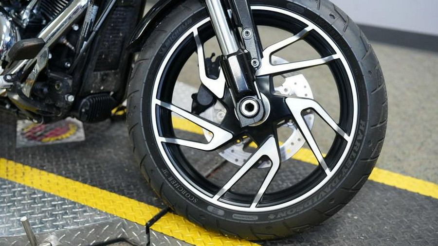 2021 Harley-Davidson® FLSB - Sport Glide™