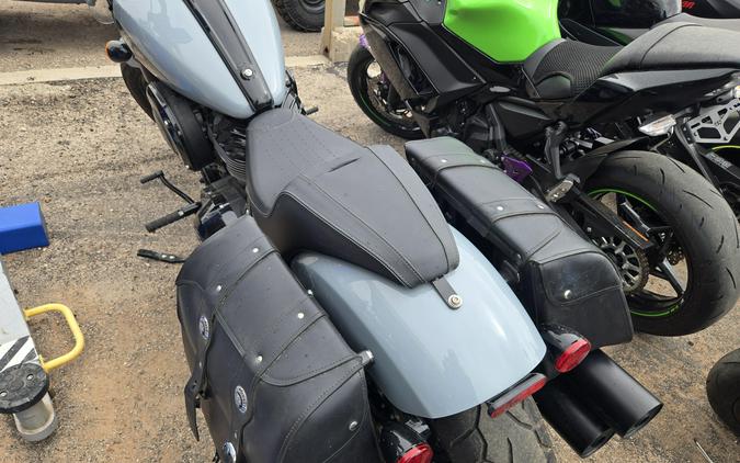 2024 INDIAN MOTORCYCLE CHIEF BOBBER DARK HORSE