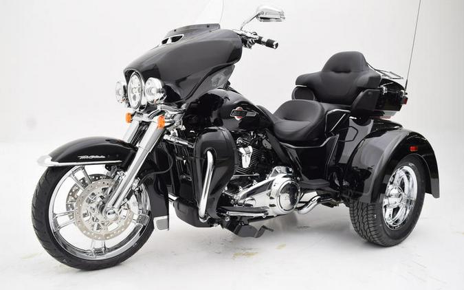 2024 Harley-Davidson® FLHTCUTG - Tri Glide® Ultra