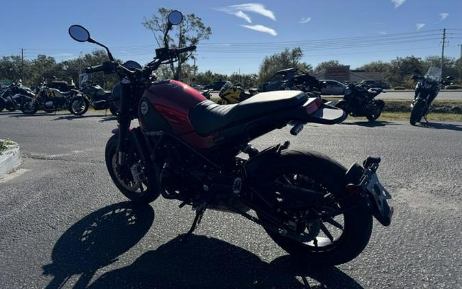 2022 Benelli Leoncino