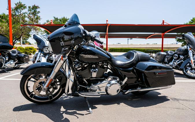 2017 Street Glide FLHX